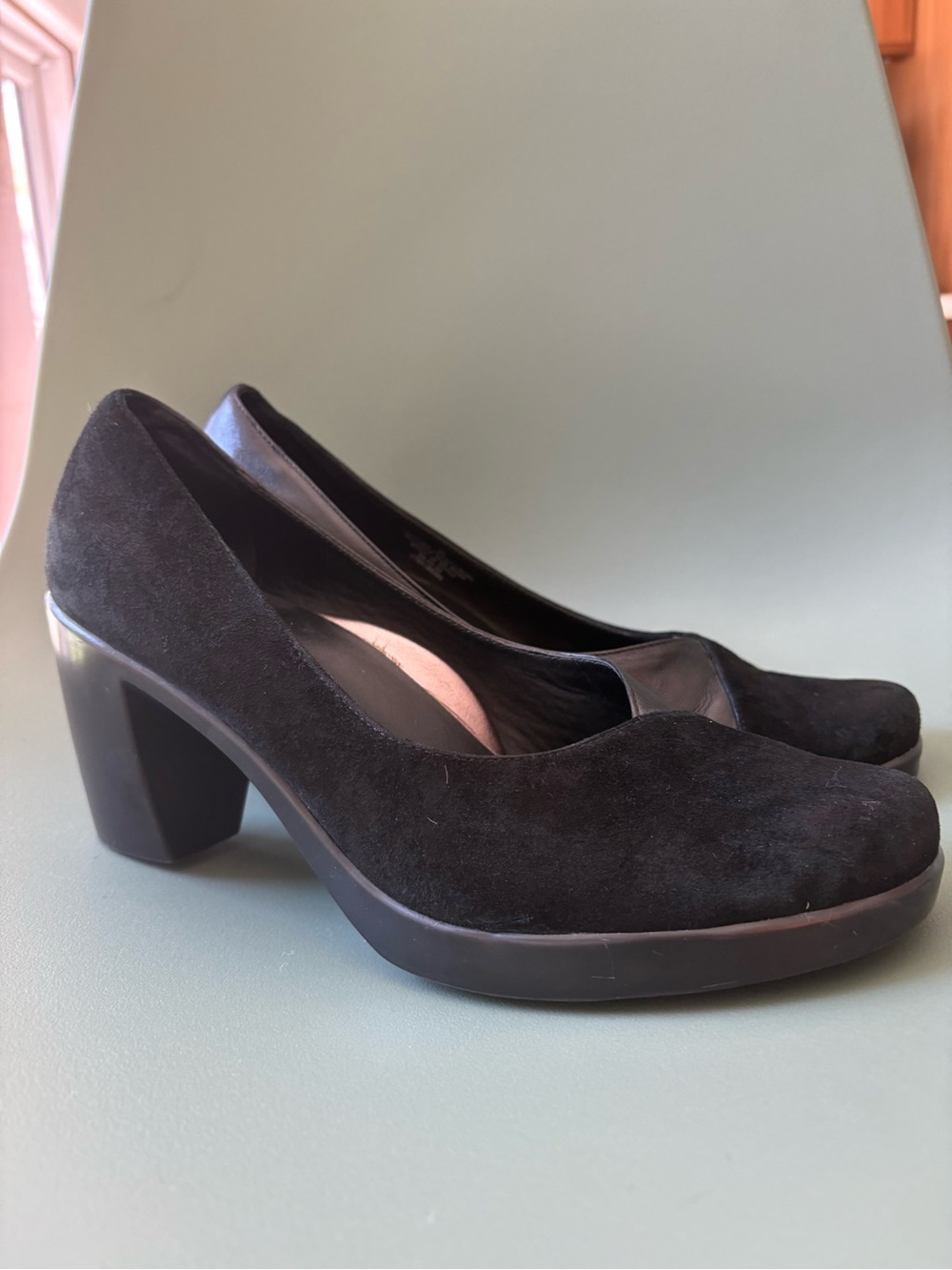 Dansko Black Tuttie Prof Leather Suede Preppy Minimalist Slip On Pump Sz 42/11.5